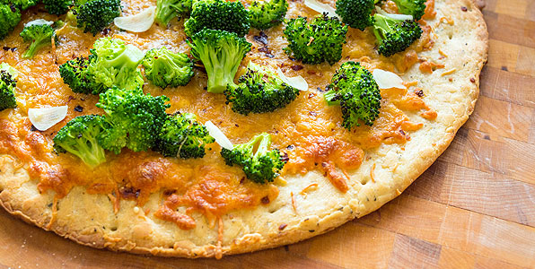 Broccoli Cheddar pizza Recipe Image